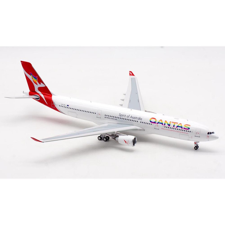 Inflight200 Qantas VH-QPJ Airbus A330-303 IF333QFA0820 1:200