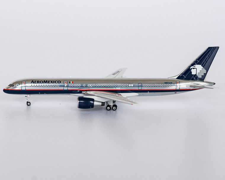 NG Model Aeroméxico 757-200 N801AM 53143 1:400