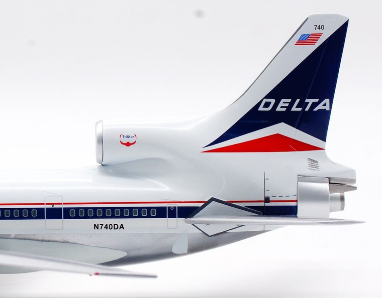 B-Models Delta Air Lines Lockheed L-1011 N740DA B-1011-DL-19P 1:200