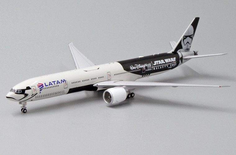 JC Wings LATAM B777-300ER "Galaxy's Edge" PT-MUA EW477W007 1:400