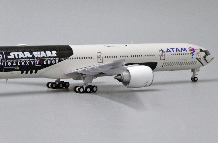 JC Wings　1/200 LATAM B777-300ER PT-MUA EW477W007j__99870.1761797752.