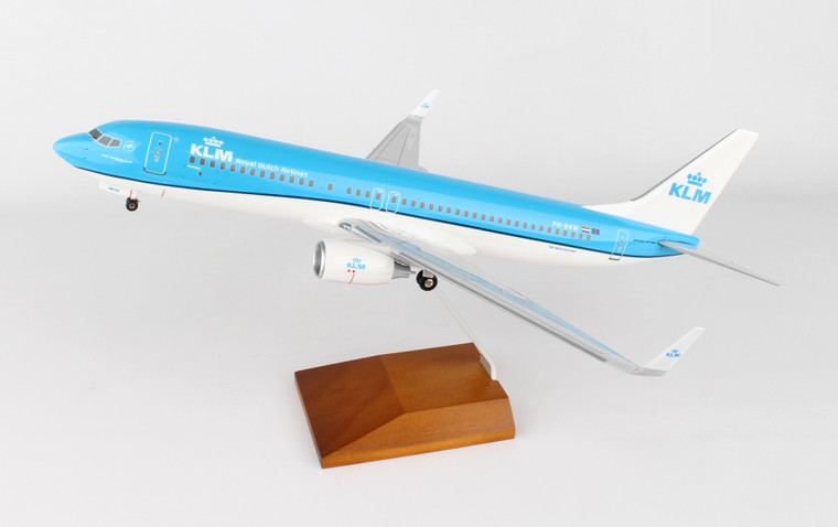SKYMARKS KLM 737-800 W/WOOD STAND & GEAR NEW LIVERY SKR8251 1:100