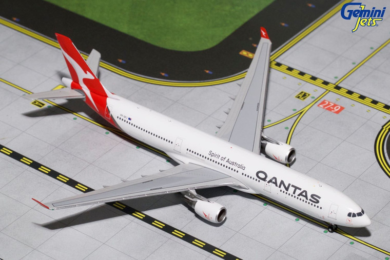 Gemini Jets Qantas Airbus A330-300 VH-QPJ GJQFA1625 Scale 1:400