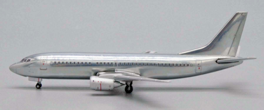 JC Wings Boeing 737-300 polished JC4WHT2012 1:400