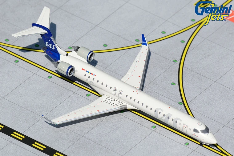 Gemini Jets Scandinavian Airlines (SAS) CRJ900 new livery ES-ACG GJSAS1979 1:400