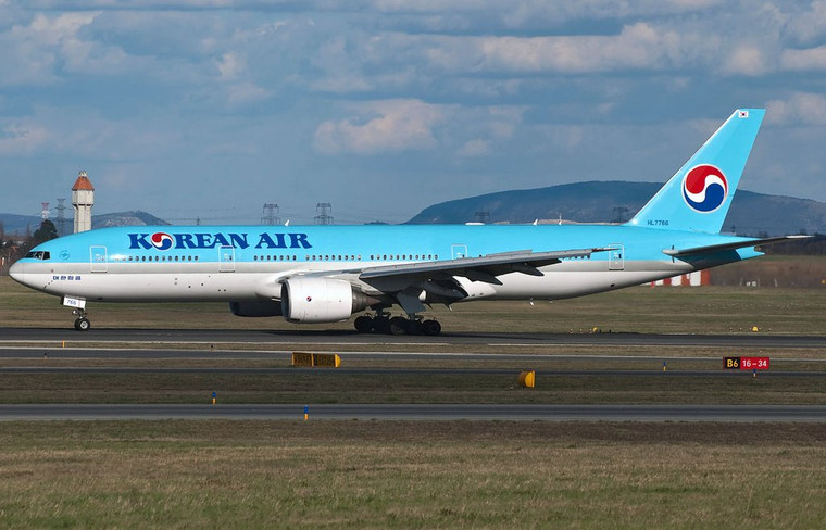 Phoenix Model Korean Air B777-200ER HL7766 PH4KAL2193 1:400