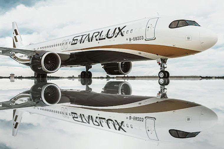 Phoenix Model Starlux Airlines A350-900 B-58501 PH4SJX2205 1:400