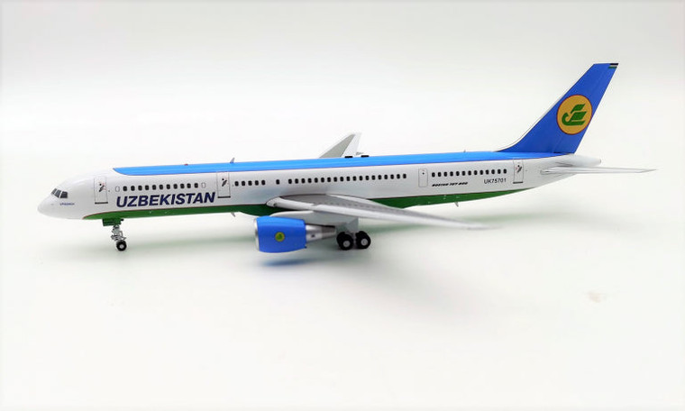 Inflight200 Uzbekistan Airways Boeing 757-23P UK75701 IF752HY0522 1:200