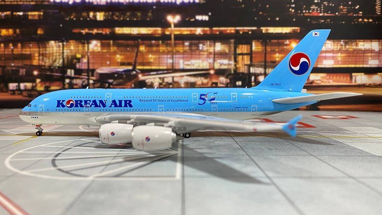 Aviation400 Korean Air Airbus A380-861 HL7612 detachable gear