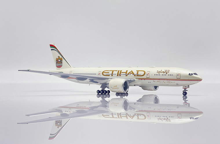 JC Wings Etihad Airways B777-200LR A6-LRB with Limited Edition