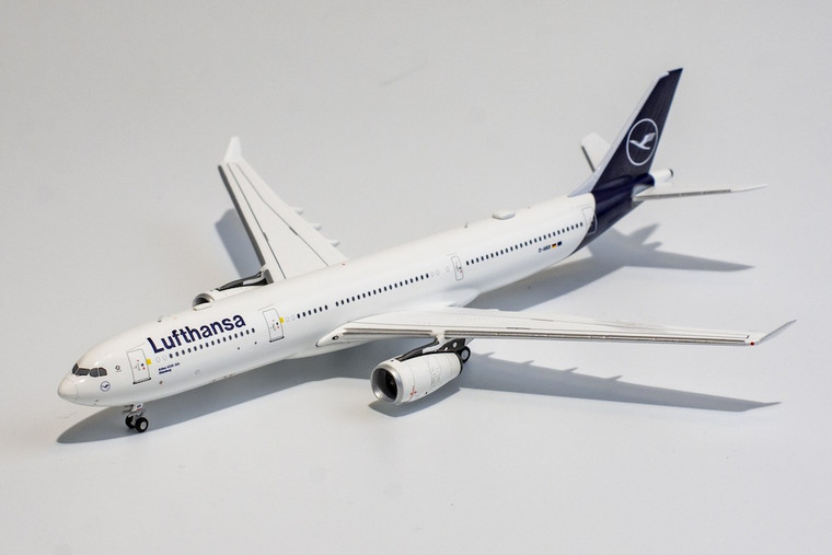 NG Model Lufthansa A330-300 D-AIKR 62032 1:400