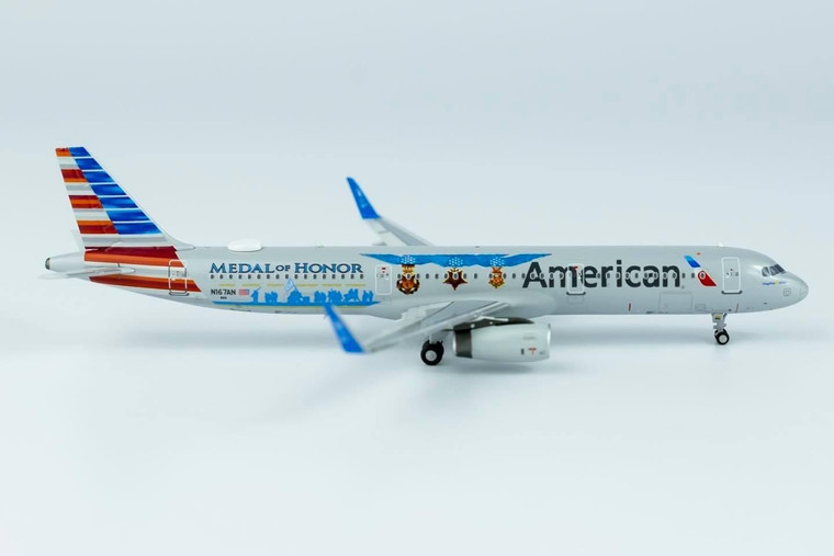 NG Model American Airlines "Flagship Valor" A321200/w N167AN 13039 1400