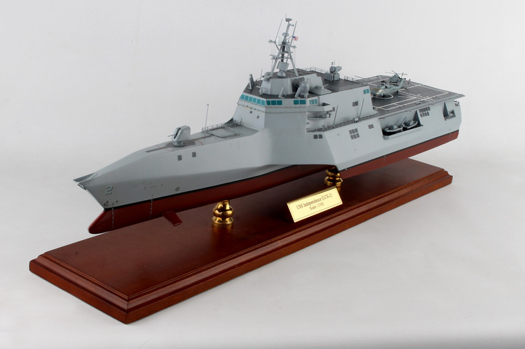 EXEC SER USS INDEPENDENCE LCS-2 LITTORAL COMBAT SHIP 1/120