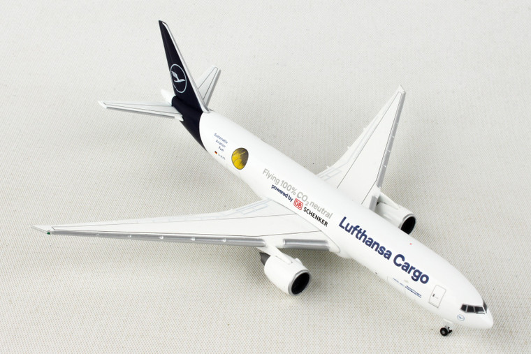 HERPA LUFTHANSA CARGO 777F SUSTAINABLE FUEL HE536103 1:500