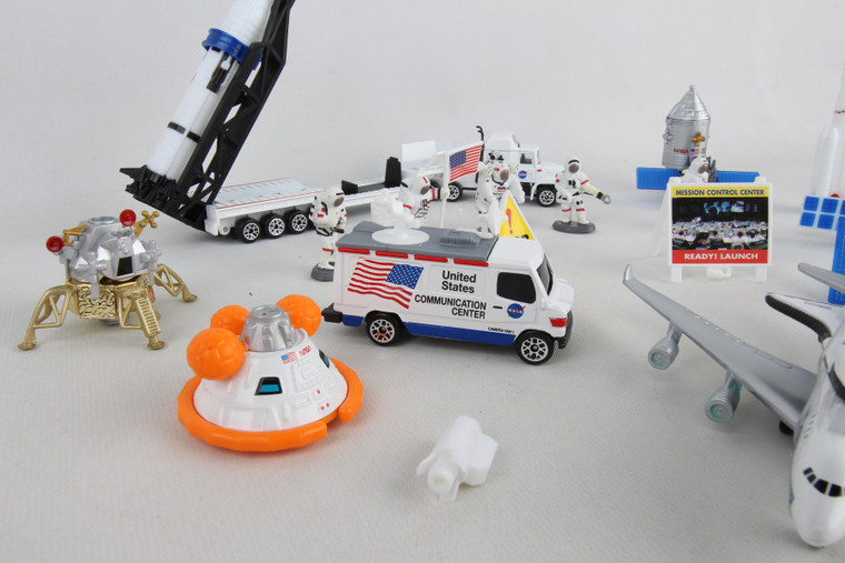 GALAXY EXPLORER 20 PIECE PLAYSET - Diecast Airplane Store
