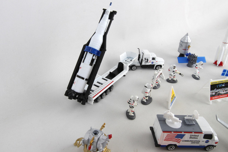 GALAXY EXPLORER 20 PIECE PLAYSET - Diecast Airplane Store