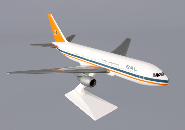 B767-200 SAA SOUTH AFRICAN 1/200