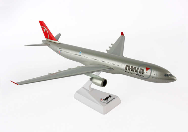 A330-300 NORTHWEST (NC) 1/200