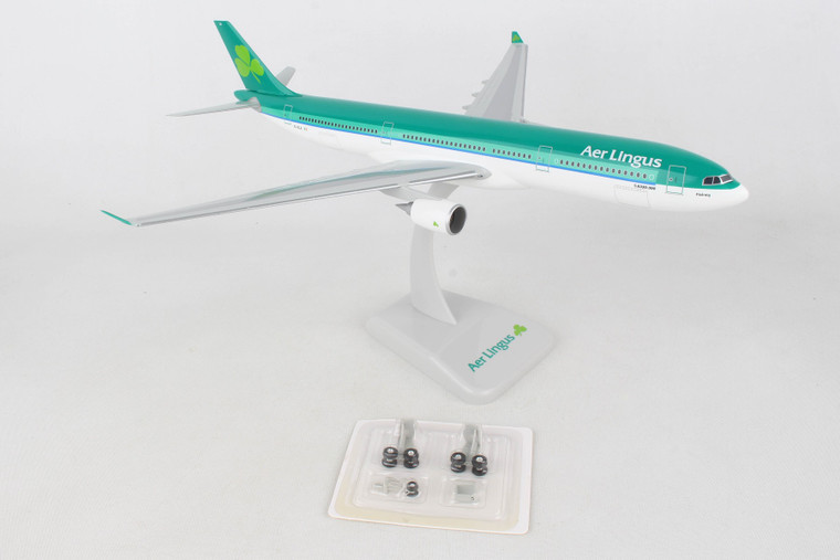 HOGAN AER LINGUS A330-300 1/200 W/GEAR REG#EI-ELA