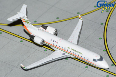 【ジャンク】J-AIR CRJ-200 1/100スケール GJAWI2211.1__25762.1718486836.