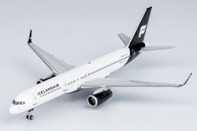 NG Models Icelandair 757-200/w n/c TF-LLL 53198 1:400