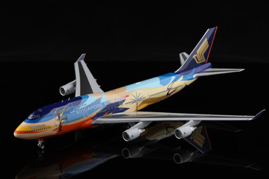 Singapore Airlines B747-400 9V-SPL 