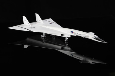 未使用 DRAGON XB-70 VALKYRIE AV-1 NASA 戦闘機 未使用 DRAGON XB-70 VALKYRIE AV-1 NASA 戦闘機 - メルカリ