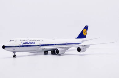JC Wings Lufthansa Boeing 747-8 