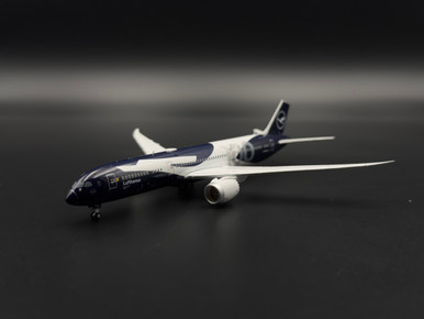 GeminiJets Lufthansa B787-9 D-ABPU 