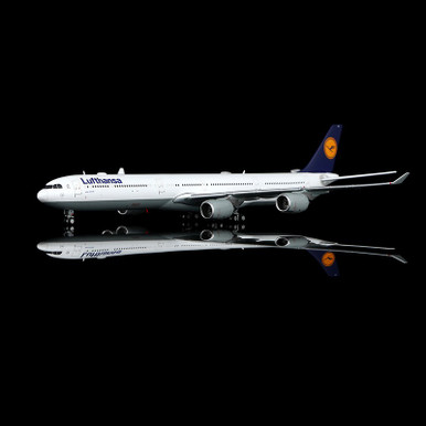 Lufthansa A340-600 Reg: D-AIHZ YY34615 Scale 1:400