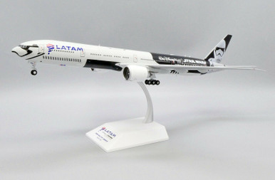 JC Wings　1/200 LATAM B777-300ER PT-MUA s-l1600__86934.1653331281.386.