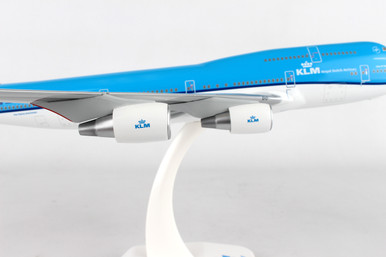 HOGAN KLM 747-400 1/200 CITY OF TOKYO REG#PH-BFT