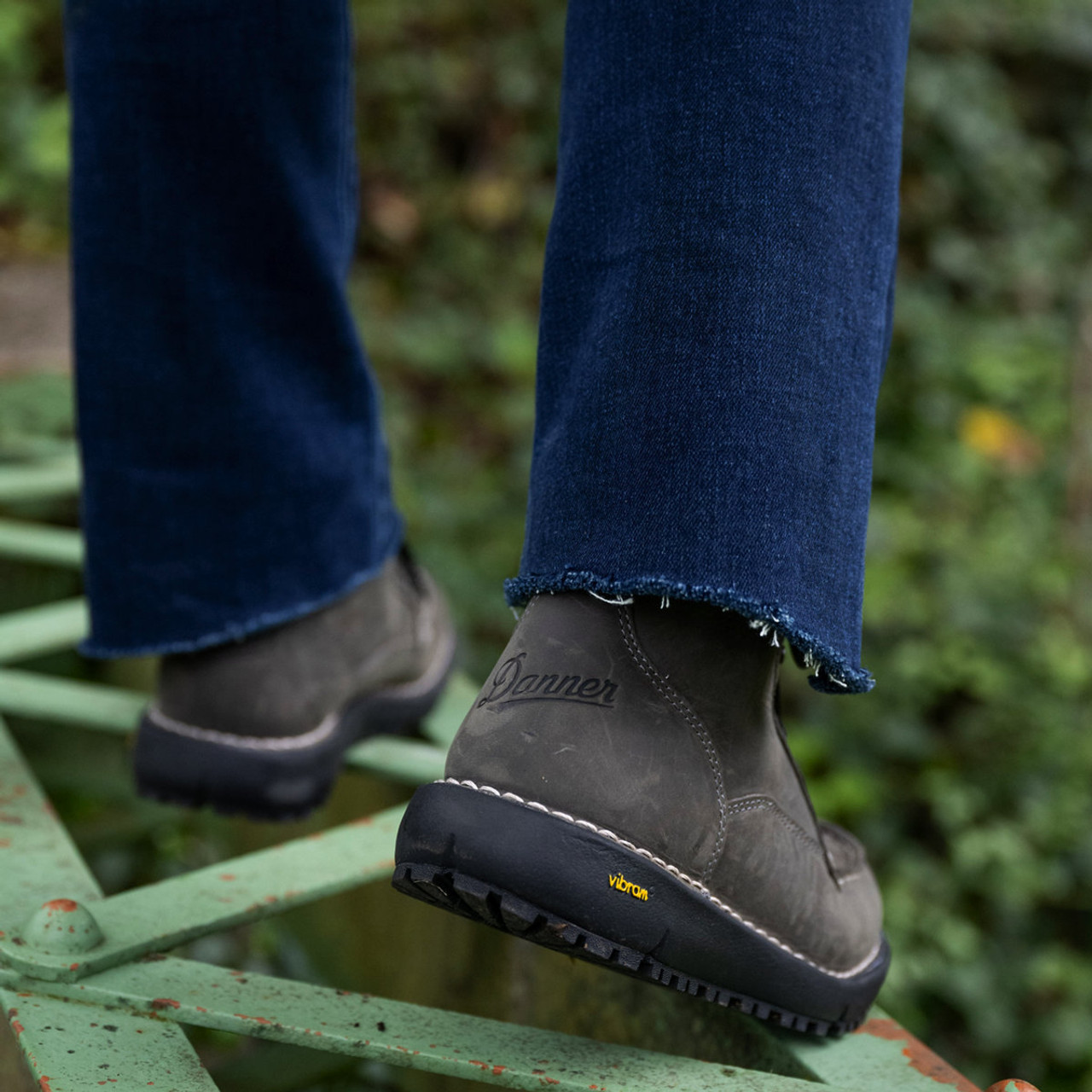 DANNER® LOGGER MOC 917 GTX WOMEN'S CHARCOAL BOOTS 30744