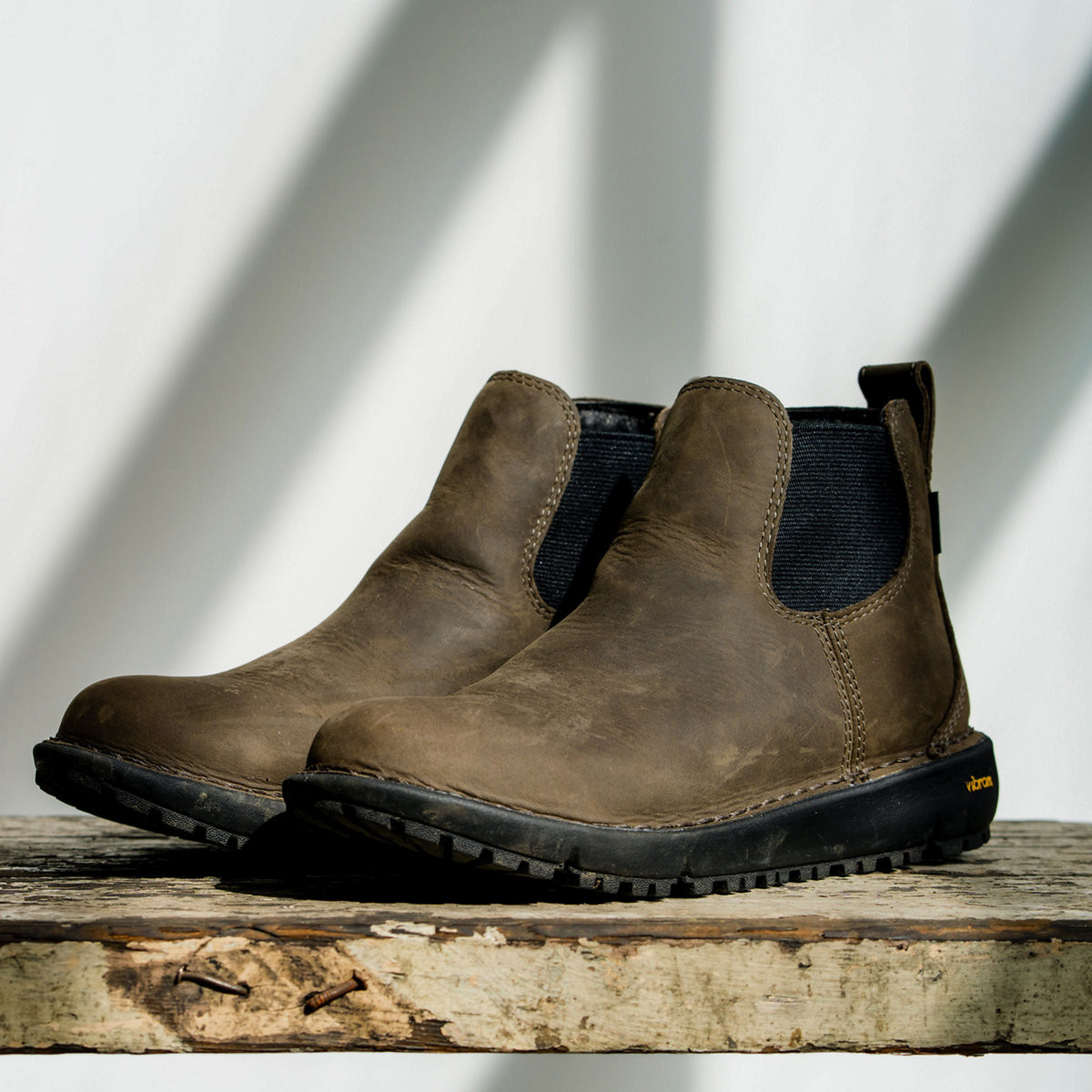 DANNER® TRAMLINE CHELSEA 917 GTX MEN'S MAJOR BROWN LIFESTYLE BOOTS