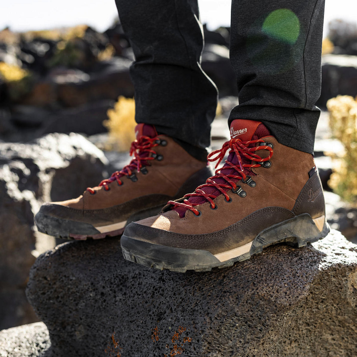 DANNER® PANORAMA MID MEN'S PINECONE BROWN/BOSSA NOVA OUTDOOR BOOTS