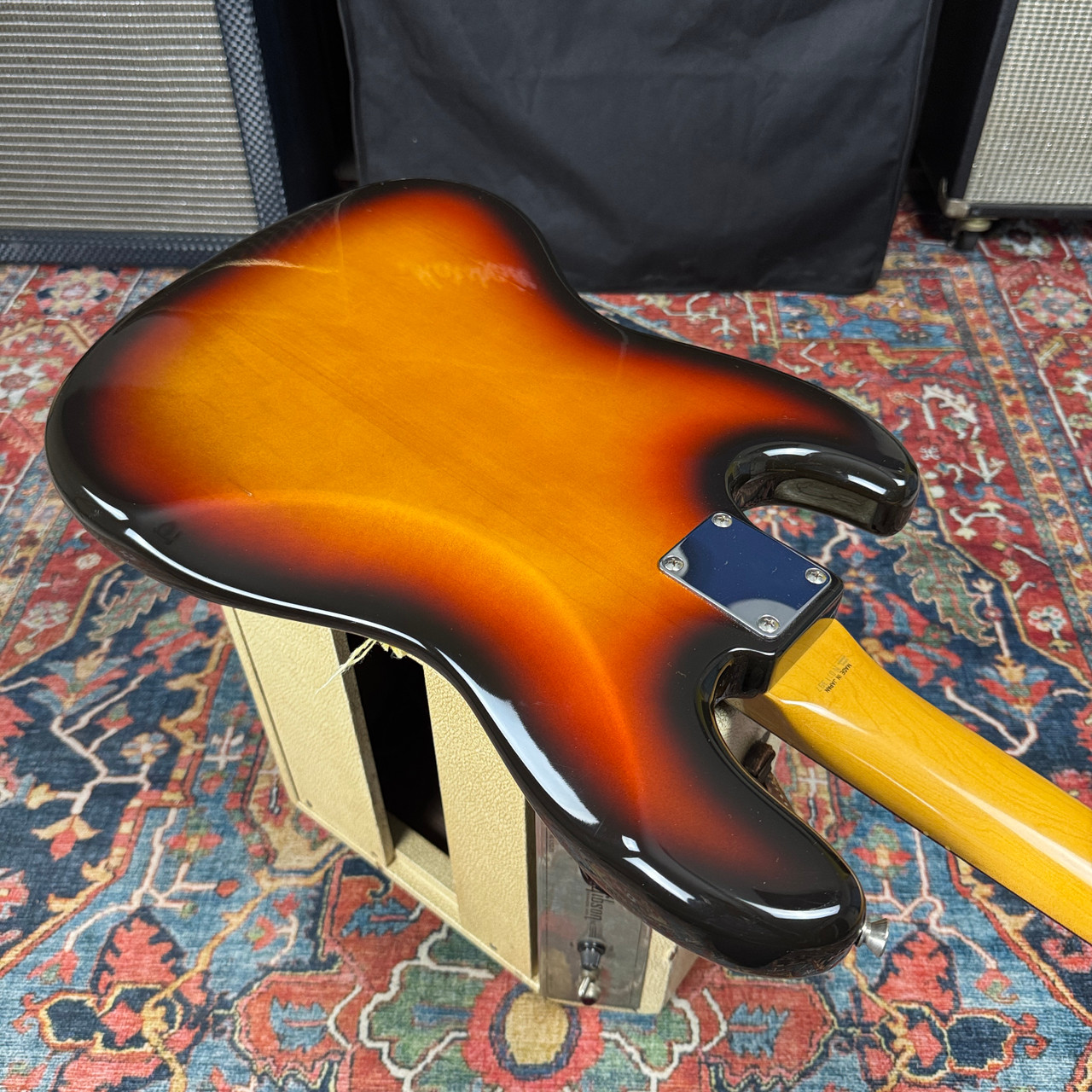 Fender Japan 62 Reissue Jazz Bass JB62 3 Tone Sunburst Fujigen