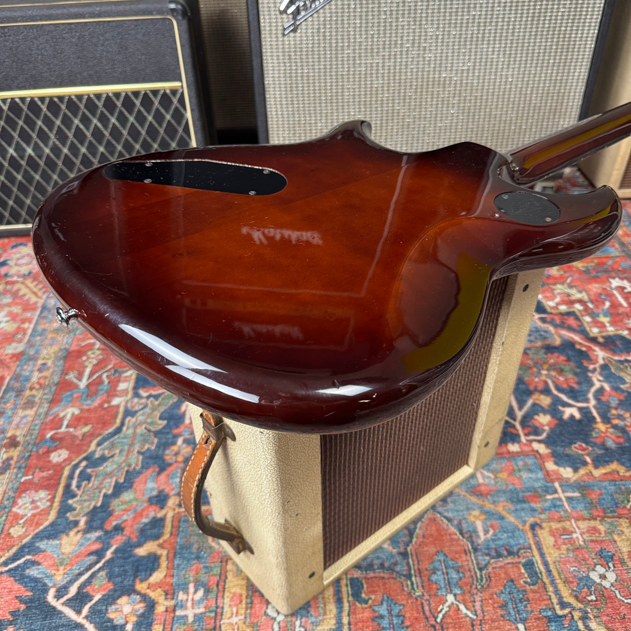 Yamaha Super Flighter Model SF5000 1981 Set Neck - Violin Burst