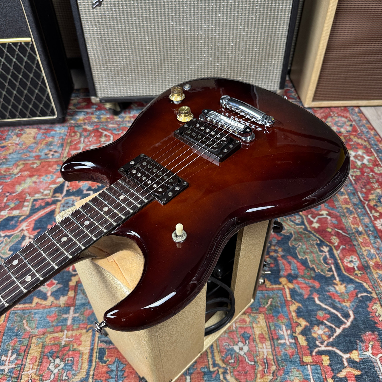 Yamaha Super Flighter Model SF5000 1981 Set Neck - Violin Burst