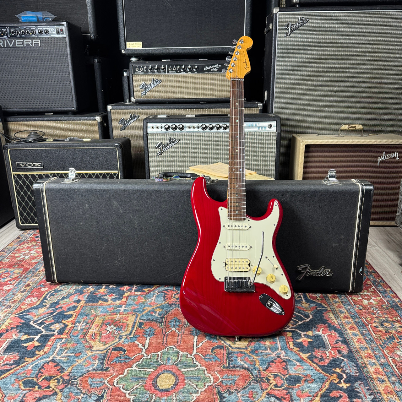 1998 Fender American Deluxe HSS Stratocaster w/Roller Nut & HSC