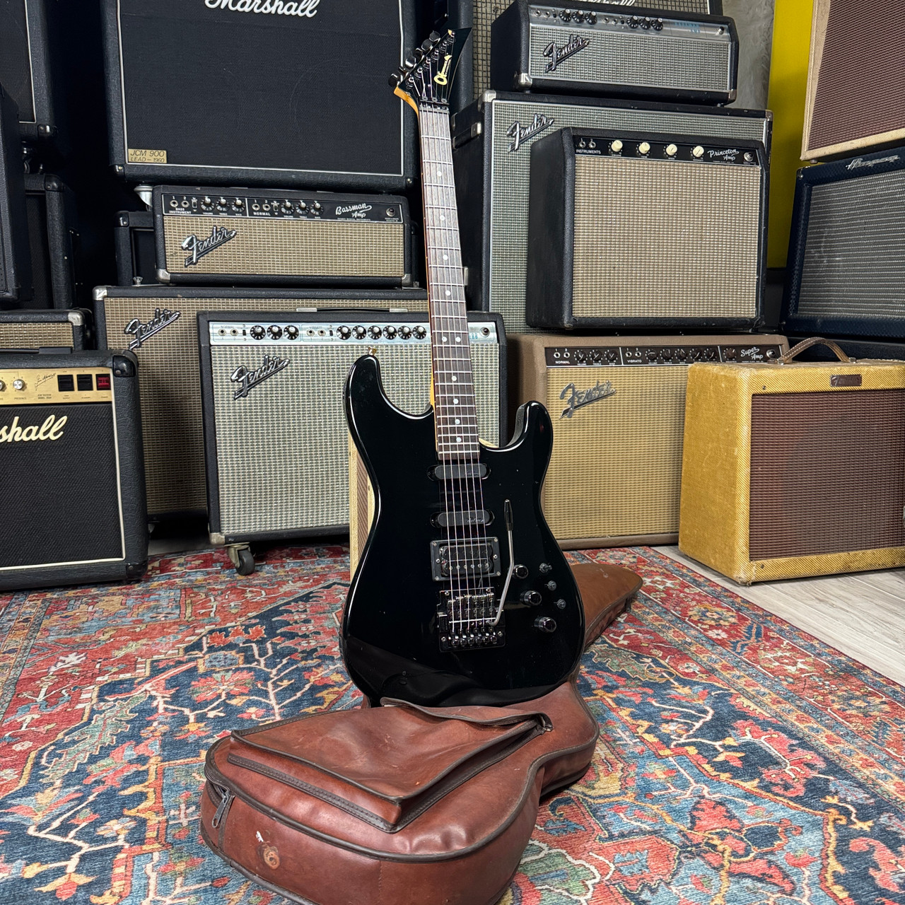 1986 Charvel Model 4 Super Strat by Jackson/Charvel - Black