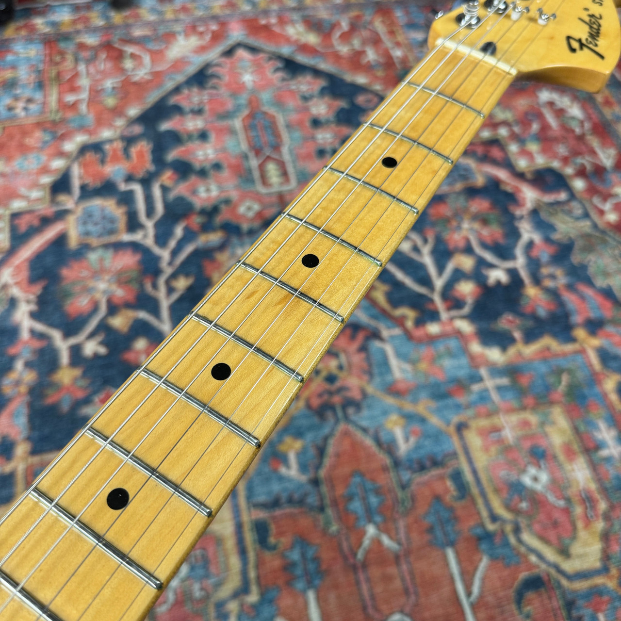 1972 Fender Stratocaster Reissue Model ST72-58US Vintage White 99