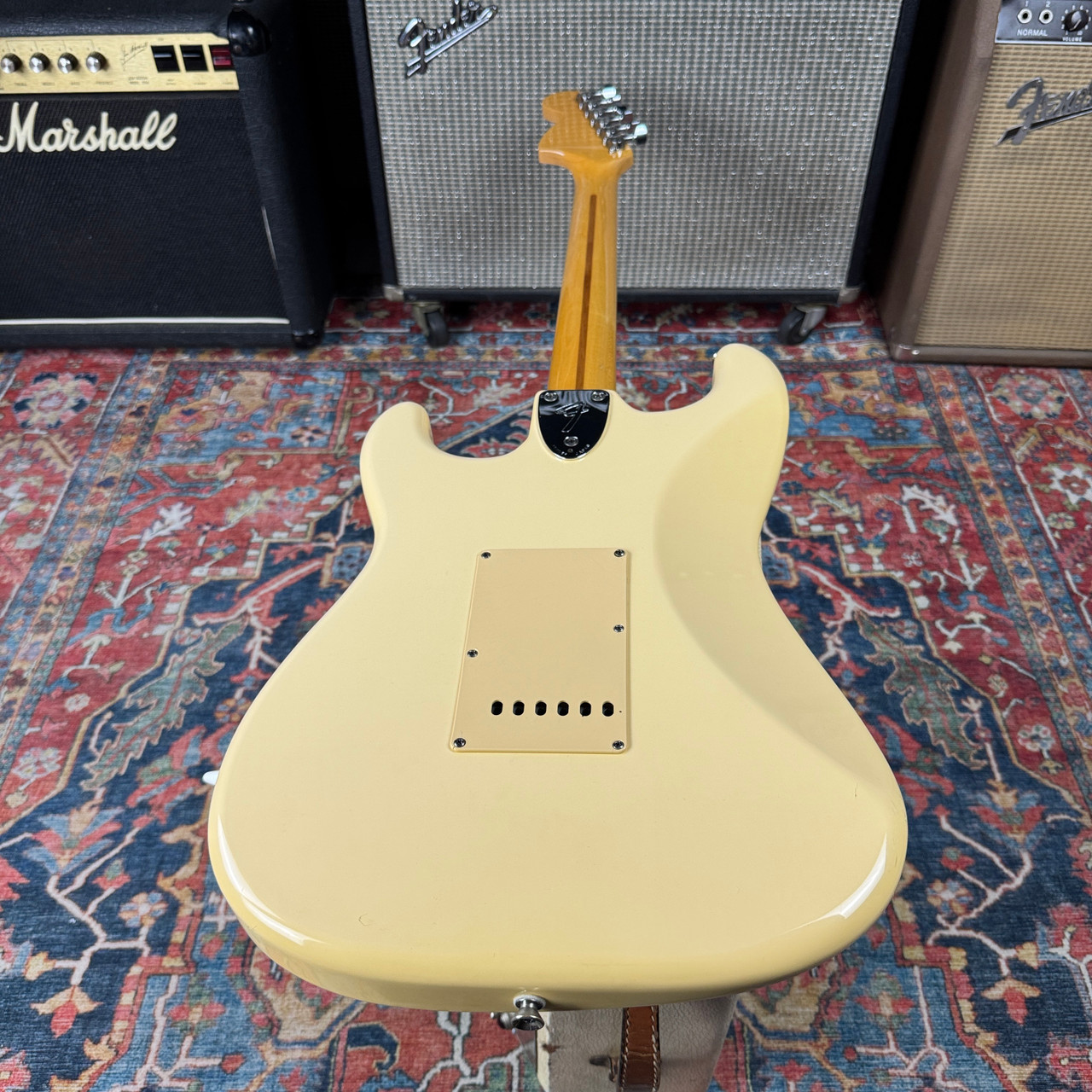 1972 Fender Stratocaster Reissue Model ST72-58US Vintage White 99