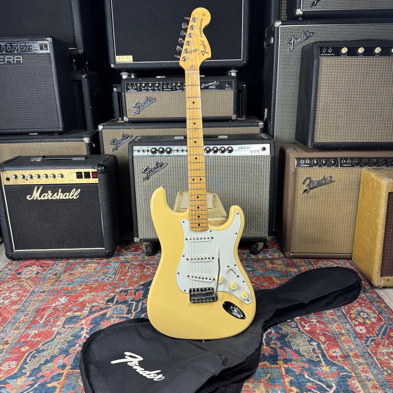1972 Fender Stratocaster Reissue Model ST72-58US Vintage White 99
