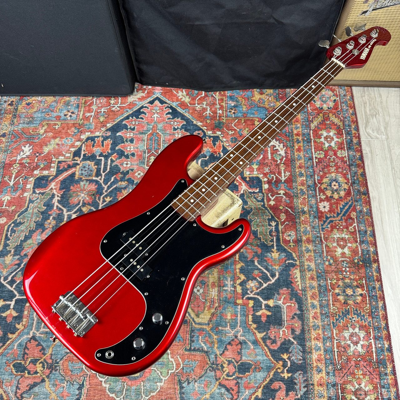 YAMAHA PB-400RA 赤 Yamaha PB400RA Pulsar Precision Bass Candy Apple Red - 1989