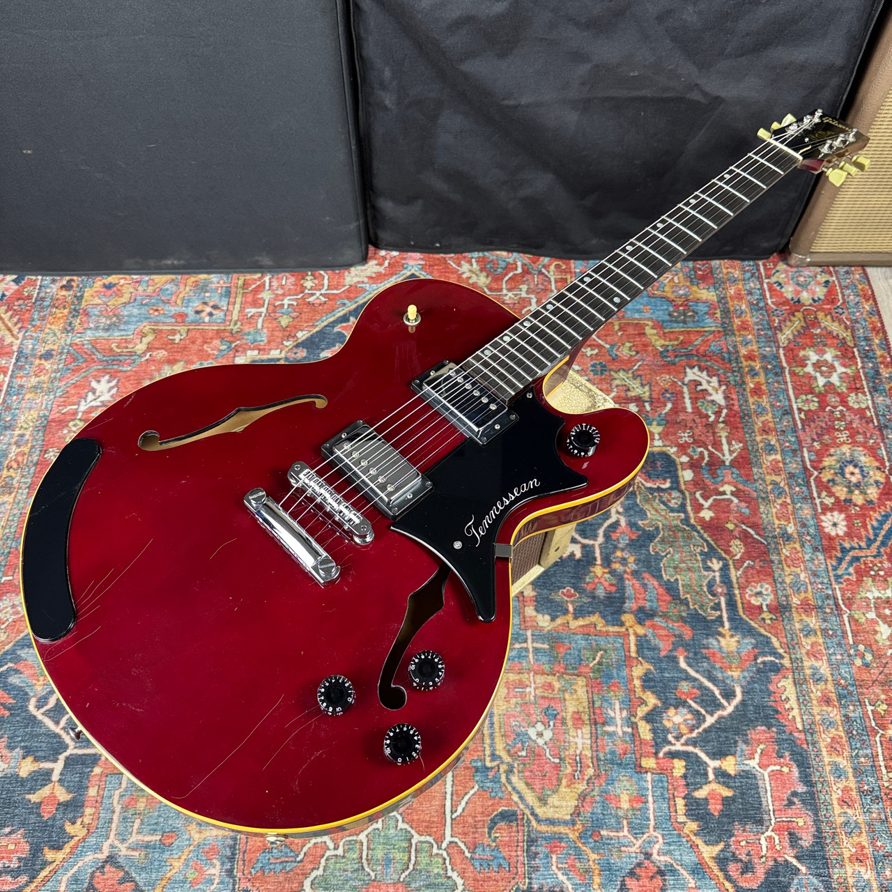 Gibson Chet Atkins Signature Tennessean Semi-Hollow Body - 1995