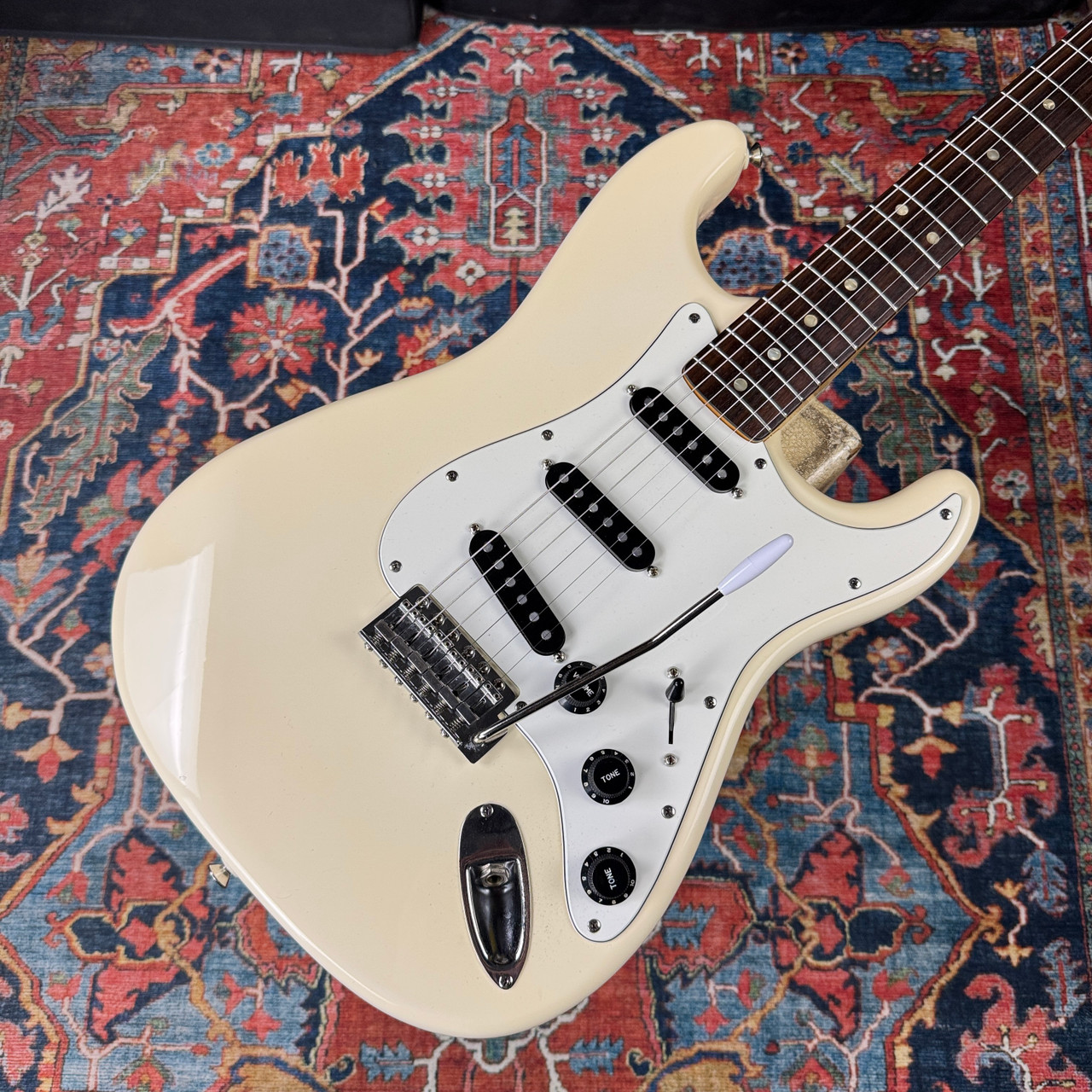 Fernandes Revival Series '76 Stratocaster RST50-W Olympic White