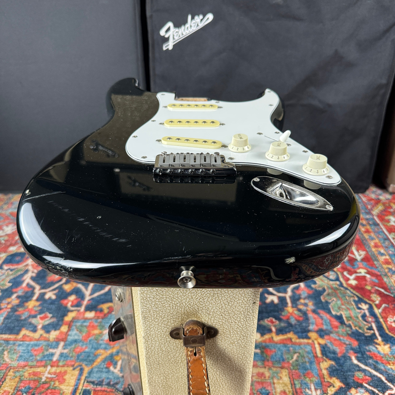 Fender Stratocaster Loaded Body Model ST650-SPL Black Fujigen - 1989
