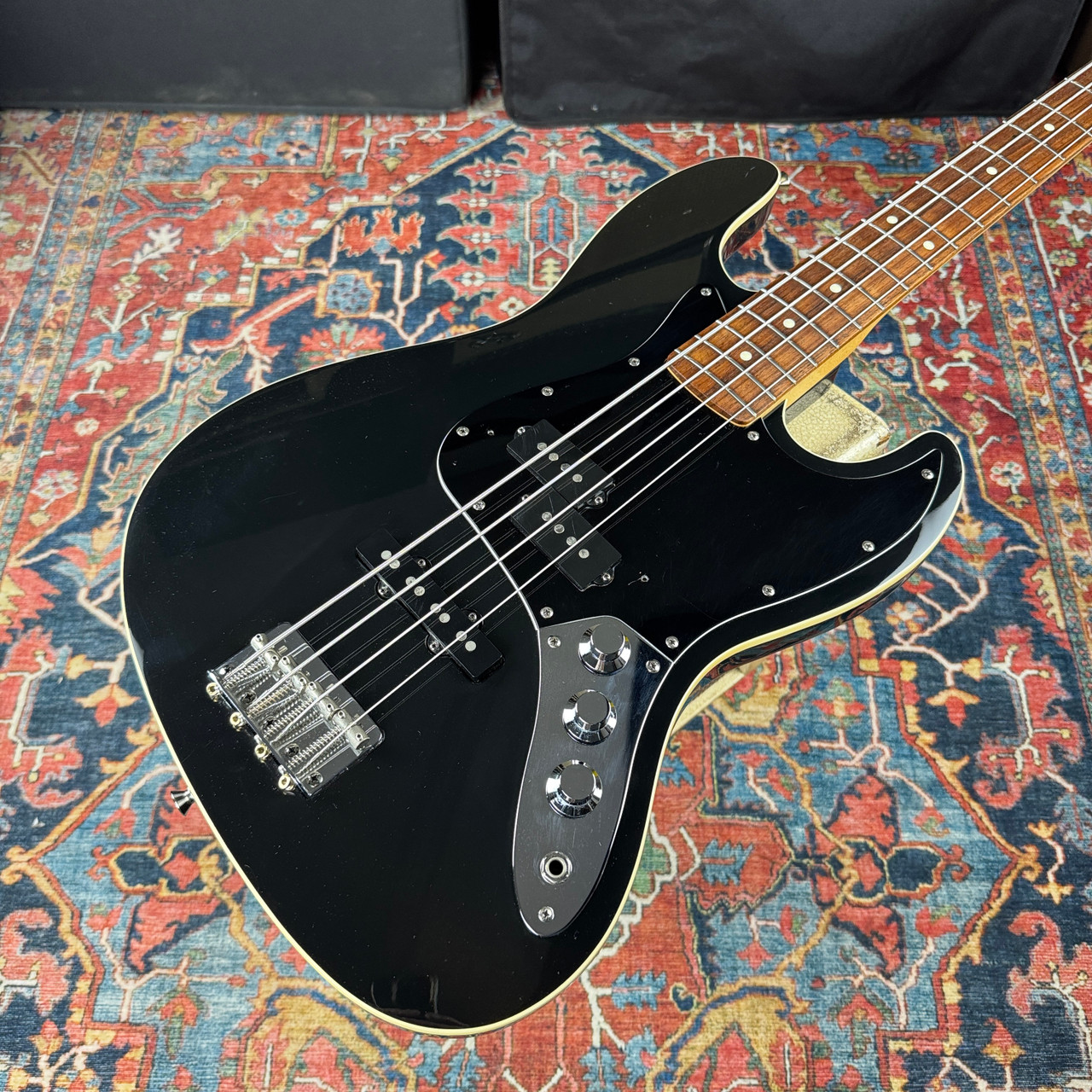 marko734様 Fender Japan Aerodyne Bass Fender Japan Aerodyne Jazz Bass Jet Black *Pro Setup, Low Action