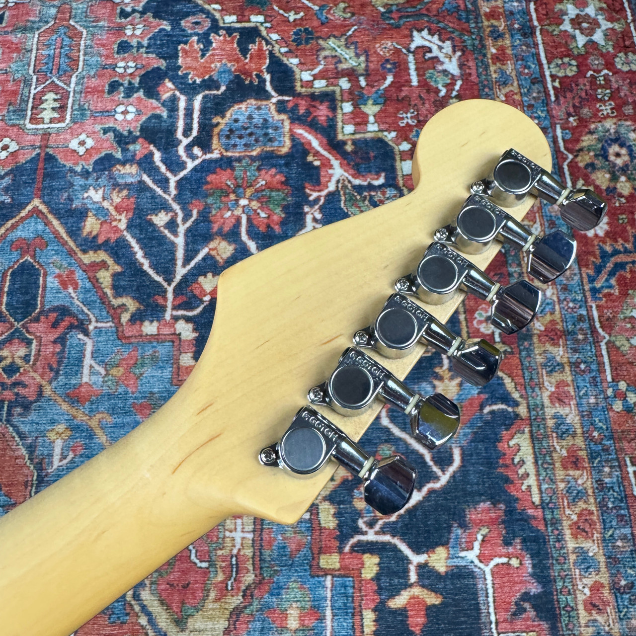 Fender Japan Stratocaster Standard Model STD-STD CAR - 2012