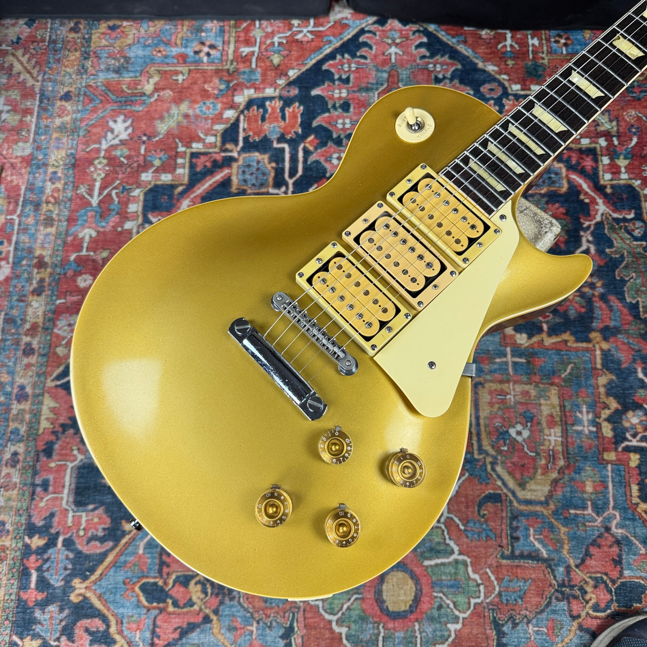 Tokai Love Rock Gold Top Model LS-50 3 Pickup MOD - 1982